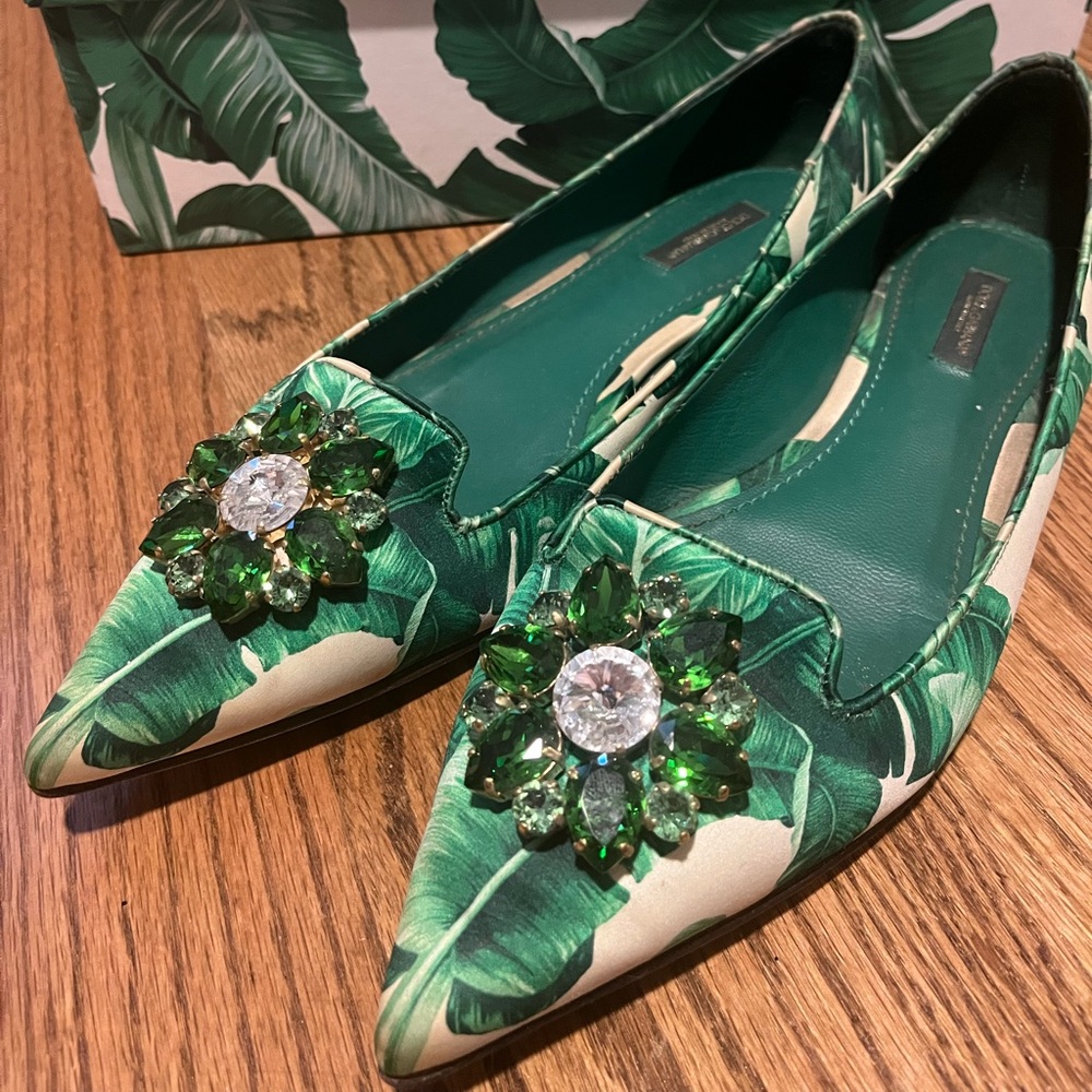 Dolce & Gabbana Green Leaf Print Flats